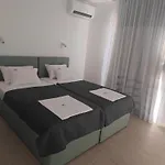 Villa Ella