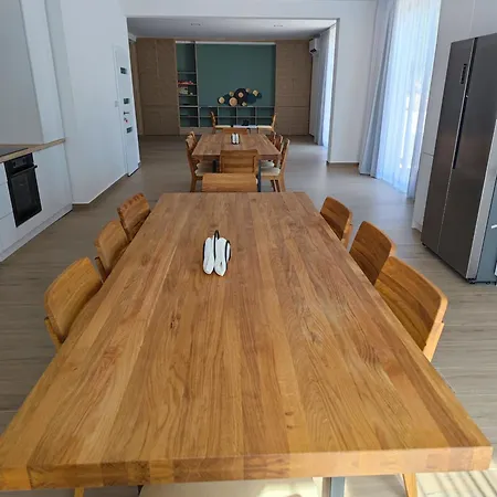 Vila Ella